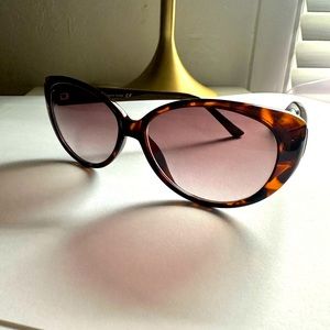 Kate spade ♠️ New York polka dot sunglasses